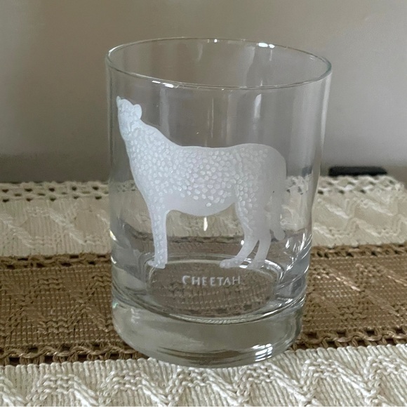 Vintage Georg Jensen Etched Cheetah Clear Glass - Picture 7 of 9